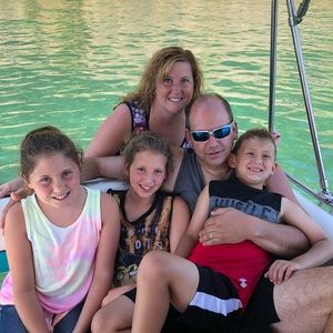 Meet your Posher, Gina